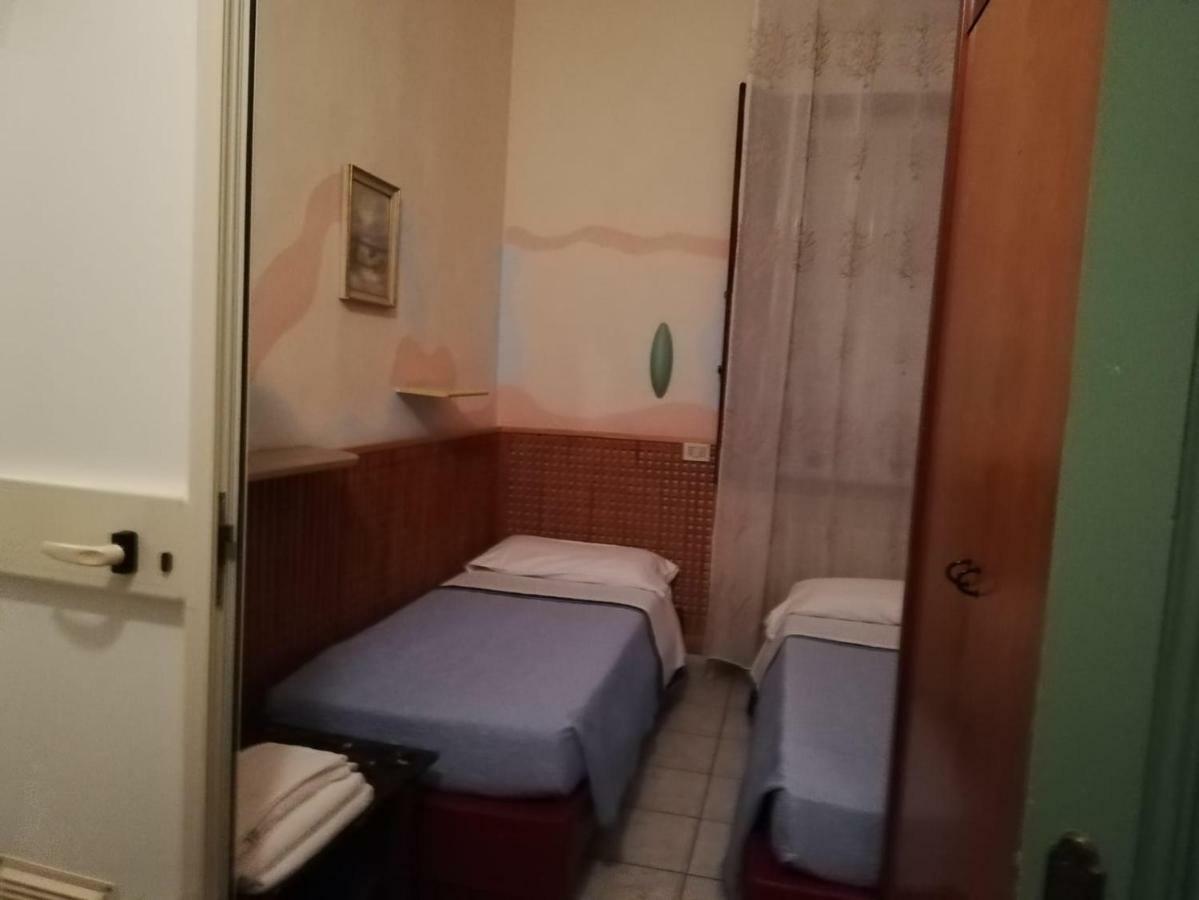 Hotel Stella 福洛尼卡 外观 照片